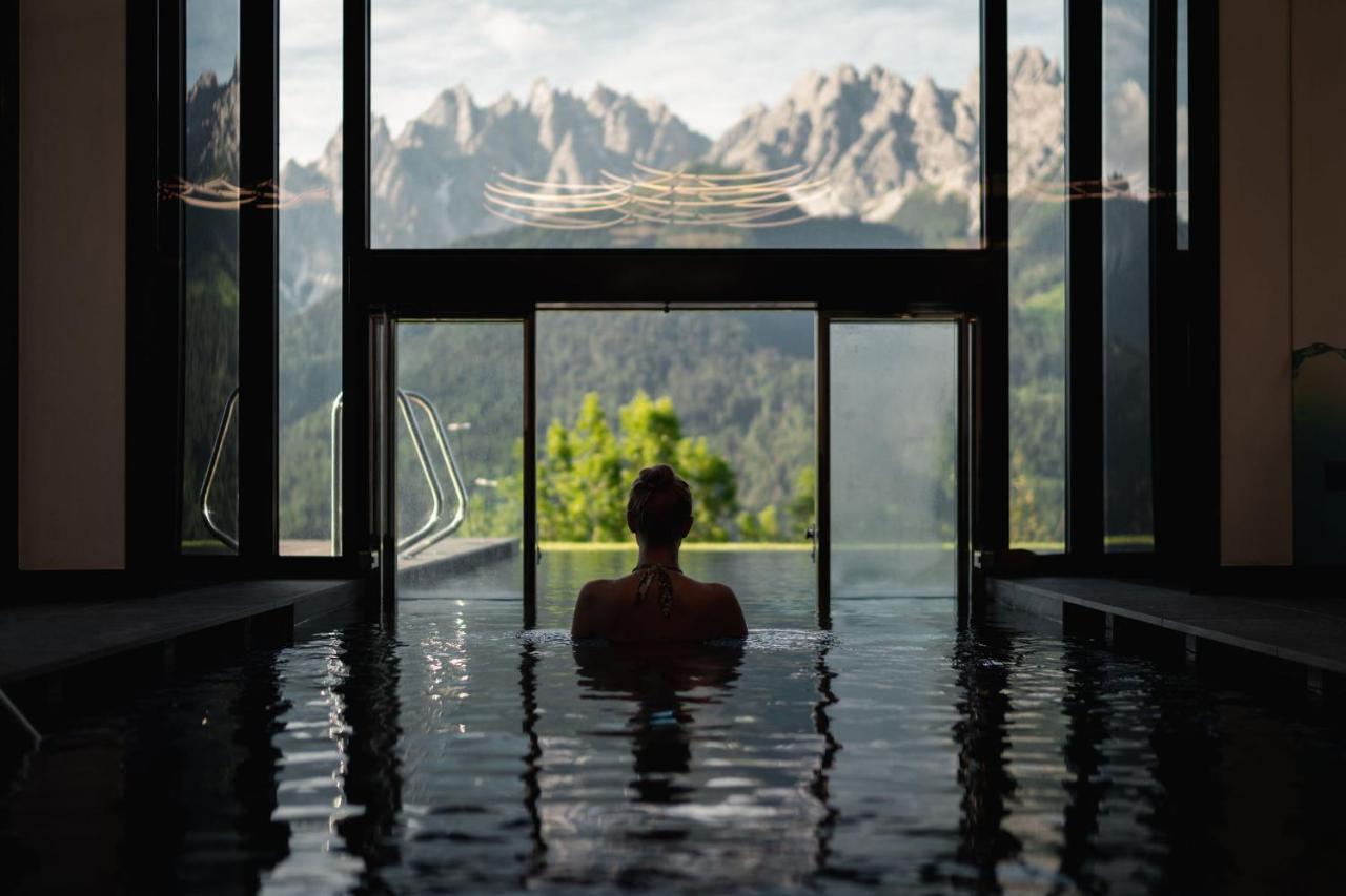 Hotel Schopfenhof San Candido Exterior foto